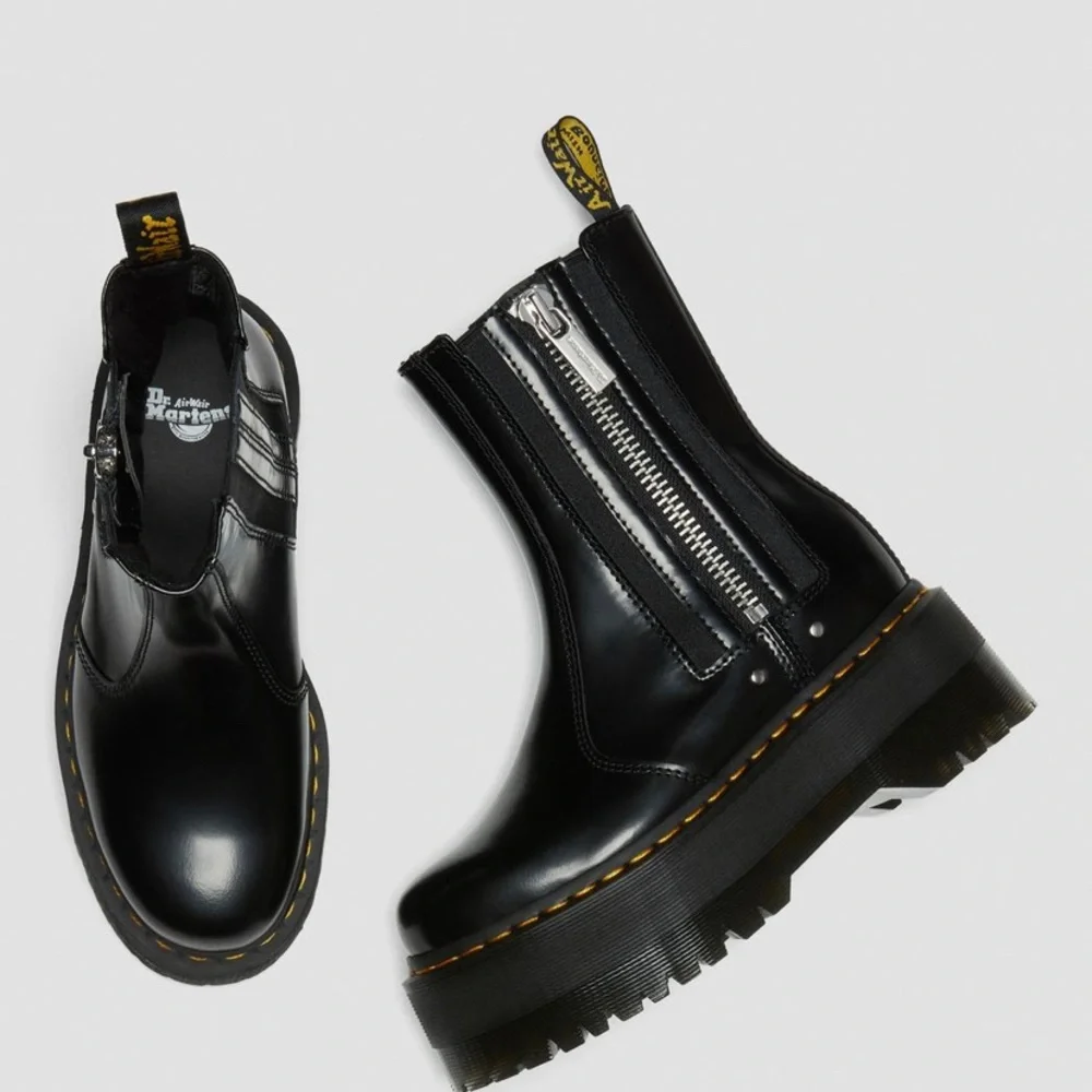 New Dr Martens 2976 Max Platform  Boots - Picture 5 of 10